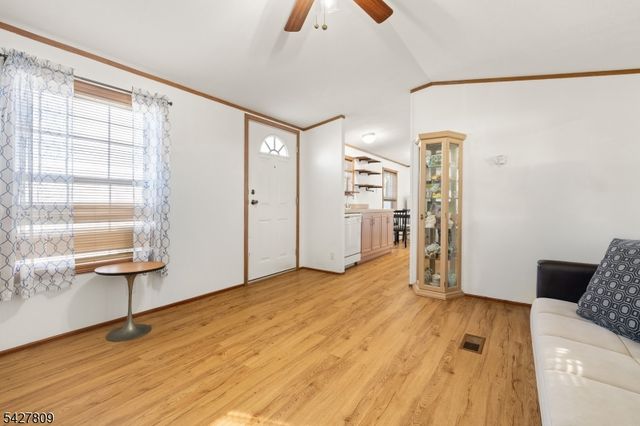 13 Alpine Circle, Franklin Boro, NJ 07416