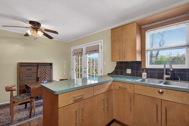 613 Cordell Street, Denton, TX 76201