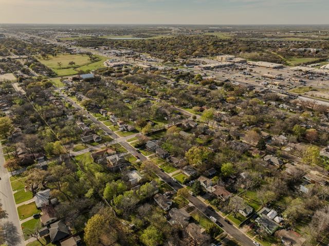 613 Cordell Street, Denton, TX 76201