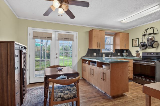 613 Cordell Street, Denton, TX 76201