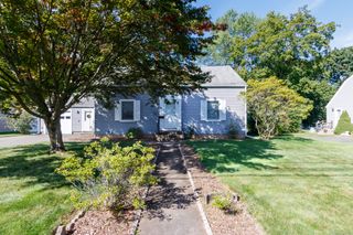 51 Cheshire Road, Meriden, CT 06451