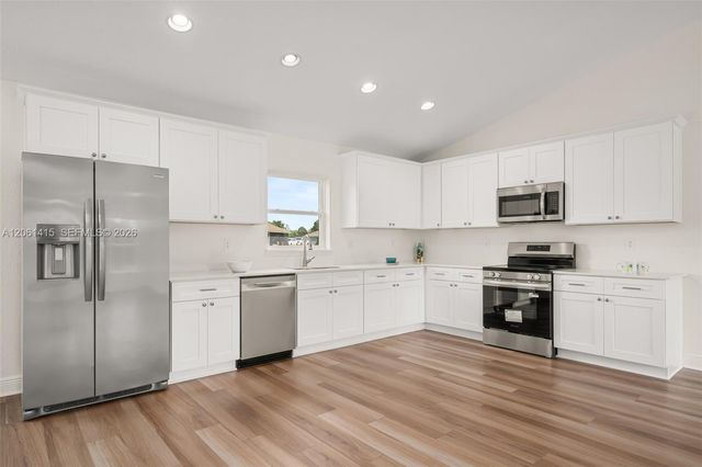 5826 Cortez Boulevard, Sebring, FL 33872