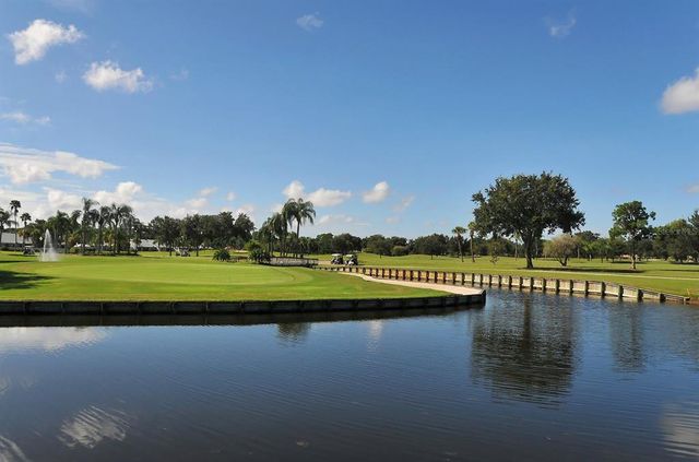 7812 BROADMOOR PINES BOULEVARD, Sarasota, FL 34243