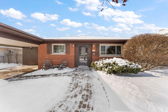 9320 Forrest Drive, Highland, IN 46322