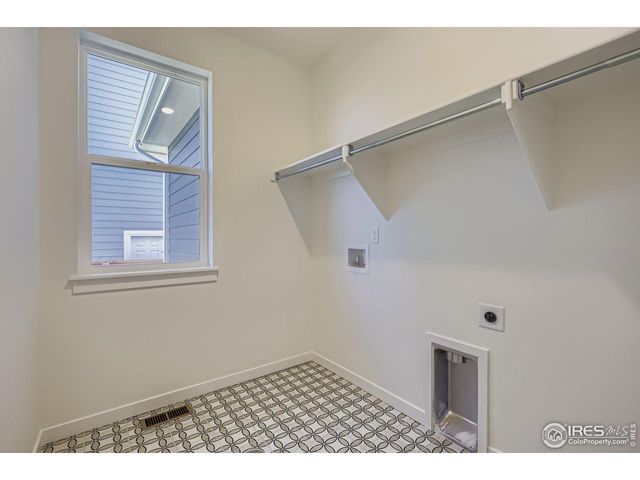 1854 Equinox Dr, Windsor, CO 80550