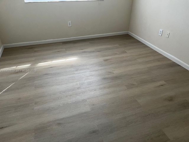 11601 SW 2nd St 21108, Pembroke Pines, FL 33025