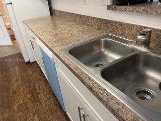 11601 SW 2nd St 21108, Pembroke Pines, FL 33025