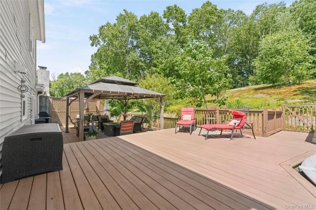 45 Christine Court, Stormville, NY 12582