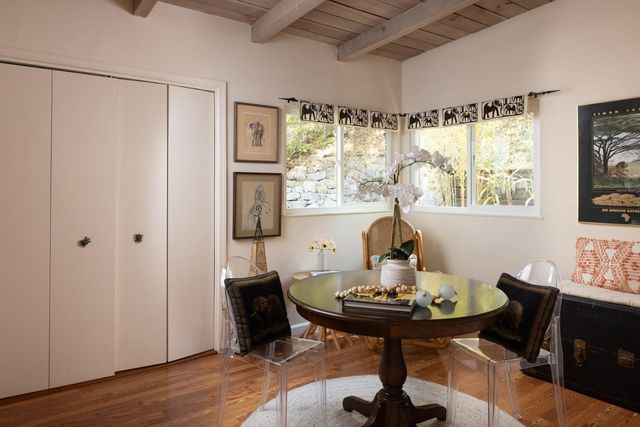 32 Southbank Road, Carmel Valley, CA 93924