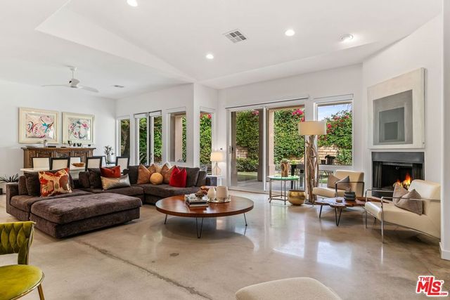 2788 Princess Lane, Palm Springs, CA 92264