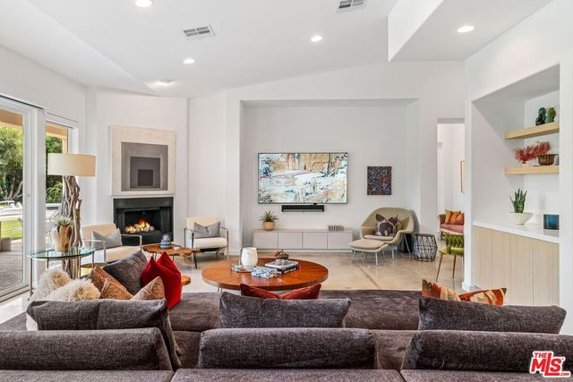 2788 Princess Lane, Palm Springs, CA 92264