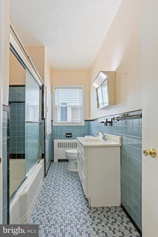 218 N HAMMONDS FERRY RD, Linthicum Heights, MD 21090