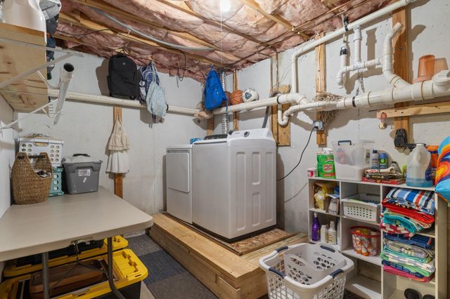 19 Meadow Lark Lane, Epsom, NH 03234