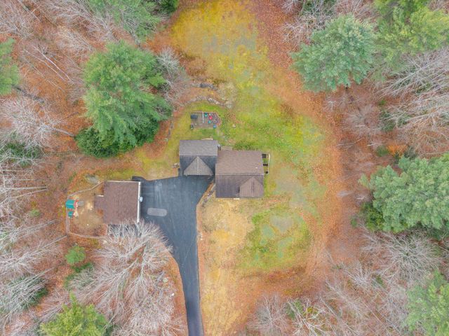 19 Meadow Lark Lane, Epsom, NH 03234