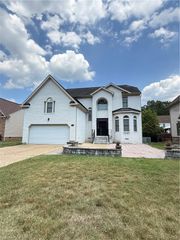115 Sheldon CT, Yorktown, VA 23693
