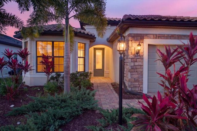 18025 HARWICH PLACE, Bradenton, FL 34202