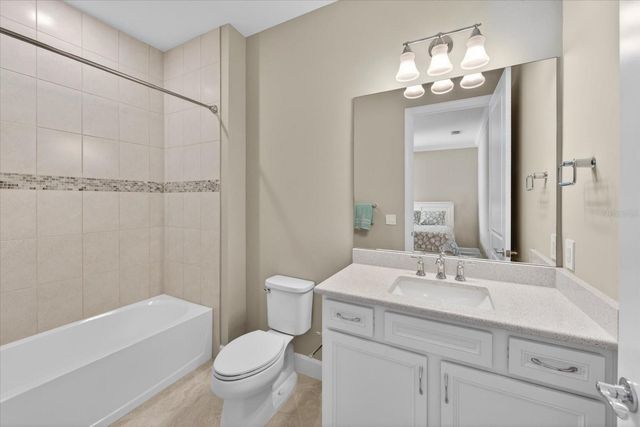 18025 HARWICH PLACE, Bradenton, FL 34202