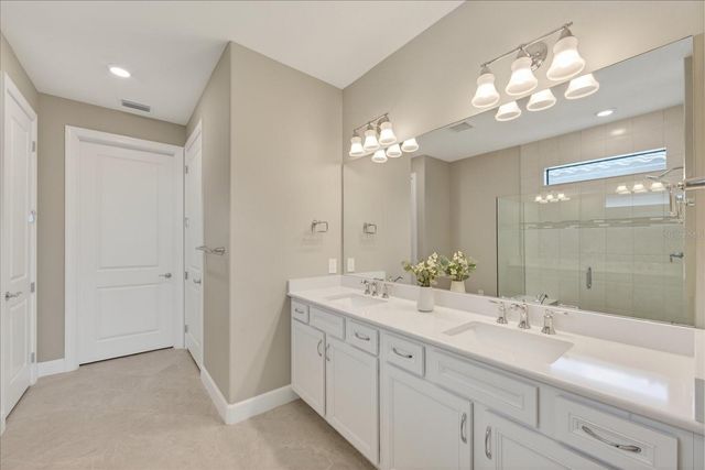 18025 HARWICH PLACE, Bradenton, FL 34202