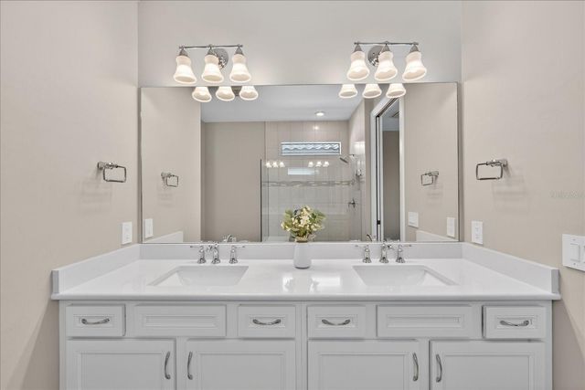 18025 HARWICH PLACE, Bradenton, FL 34202