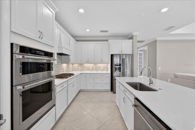 18025 HARWICH PLACE, Bradenton, FL 34202