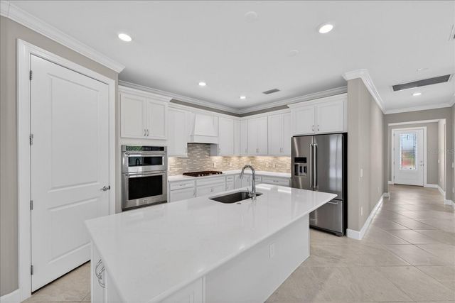 18025 HARWICH PLACE, Bradenton, FL 34202
