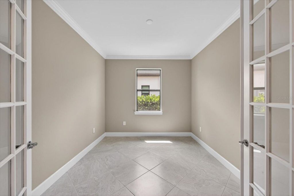 Image 13 of property listing at 18025 HARWICH PLACE, Bradenton, FL 34202