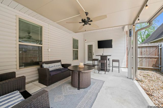 11265 Admirable Oaks Ave, Gonzales, LA 70737