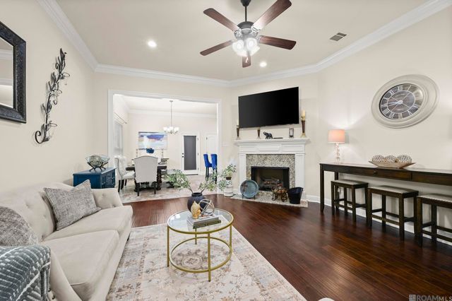 11265 Admirable Oaks Ave, Gonzales, LA 70737