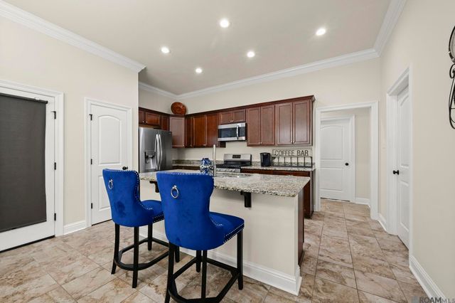 11265 Admirable Oaks Ave, Gonzales, LA 70737