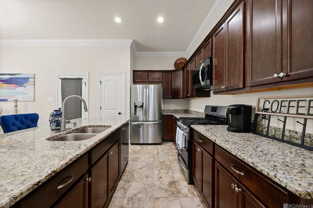 11265 Admirable Oaks Ave, Gonzales, LA 70737