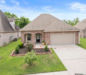 11265 Admirable Oaks Ave, Gonzales, LA 70737