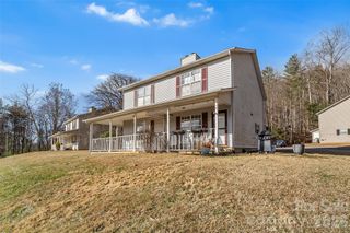 19 Rocking Porch Road, Asheville, NC 28805