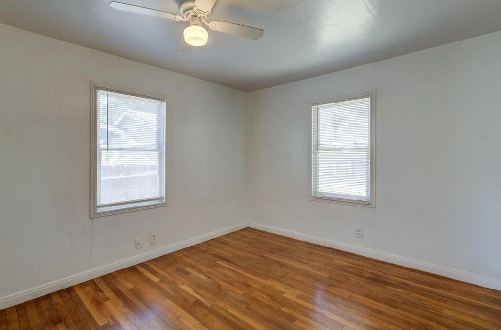 Image 7 of property listing at 1144 W Yale Avenue, Fresno, CA 93705