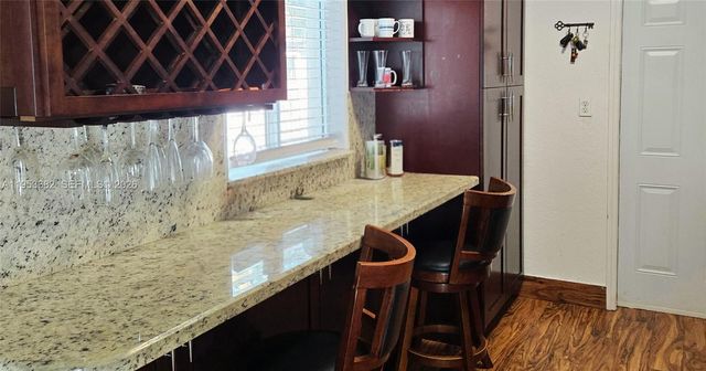 2455 NW 161st St, Miami Gardens, FL 33054