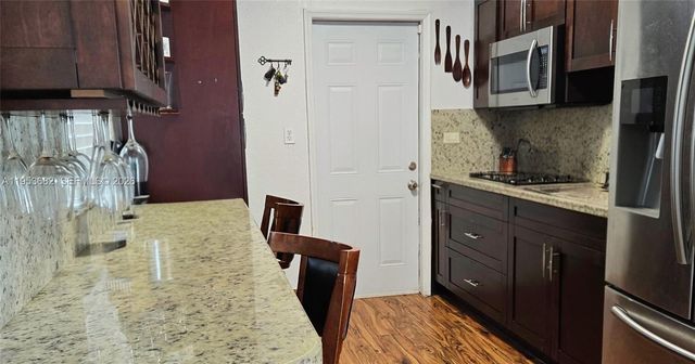 2455 NW 161st St, Miami Gardens, FL 33054