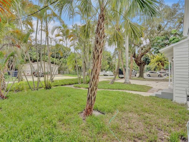 1409 SW 1st Street, Fort Lauderdale, FL 33312