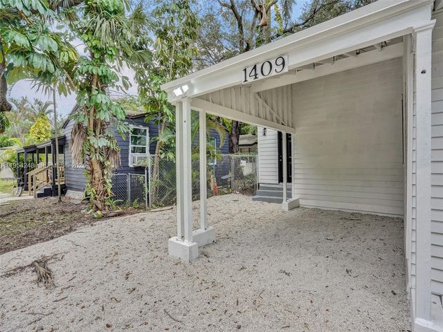 1409 SW 1st Street, Fort Lauderdale, FL 33312