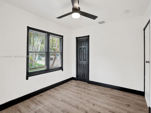 1409 SW 1st Street, Fort Lauderdale, FL 33312