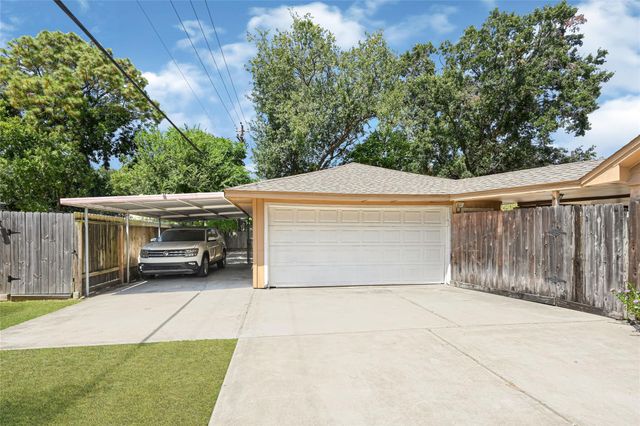 7702 Dashwood Drive, Houston, TX 77036