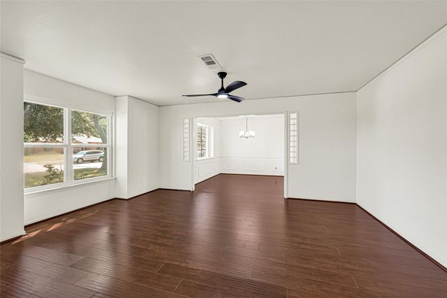 7702 Dashwood Drive, Houston, TX 77036