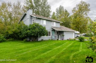 7535 E Woodview Way, Palmer, AK 99645