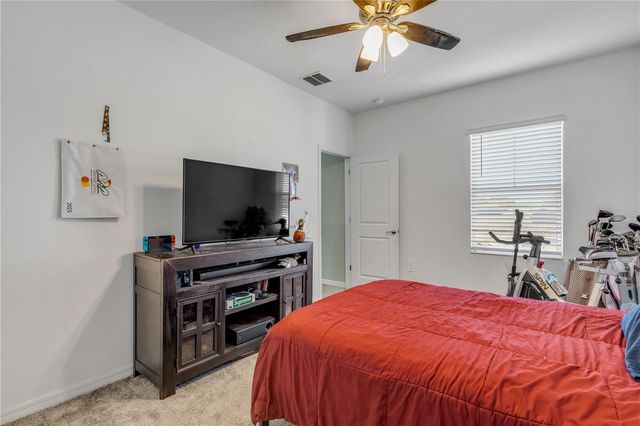 5256 RED CORAL CIRCLE, Mount Dora, FL 32757