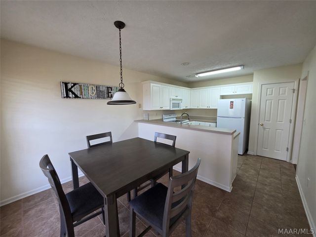 9400 Bristlecone Drive, Montgomery, AL 36117