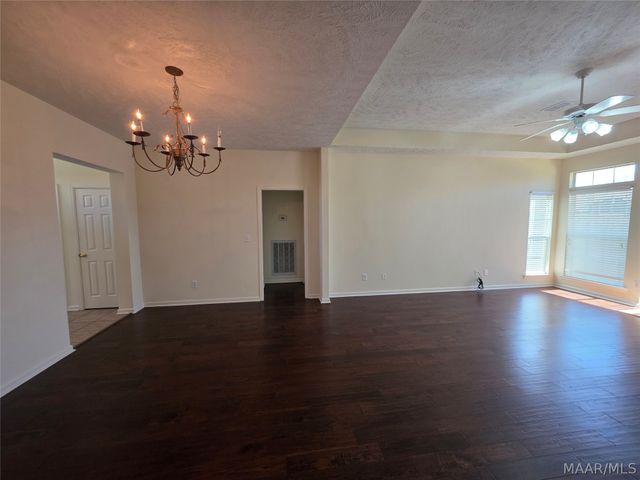 9400 Bristlecone Drive, Montgomery, AL 36117