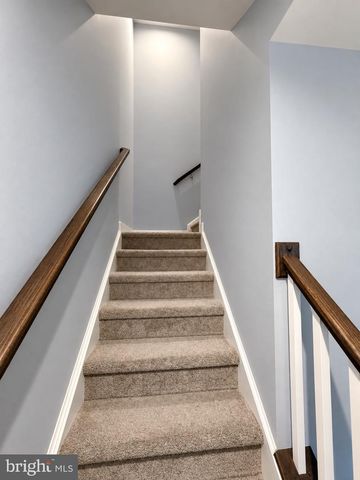 58 PEACOCK CIR, Sewell, NJ 08080