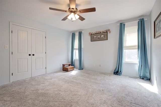 4636 Forest Hills Drive, Noble, OK 73068