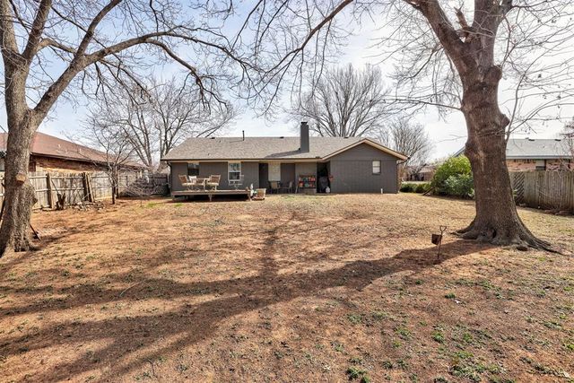 4636 Forest Hills Drive, Noble, OK 73068