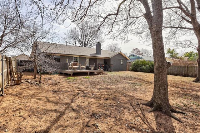 4636 Forest Hills Drive, Noble, OK 73068