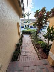 1718 SW 81st Way 1718, North Lauderdale, FL 33068