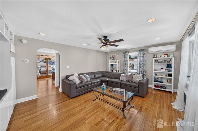 173 Liberty Street, Fords, NJ 08863